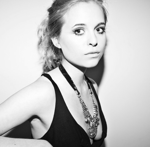 Kyla La Grange