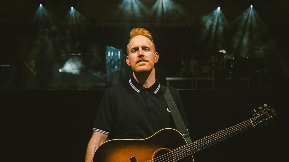 Gavin James