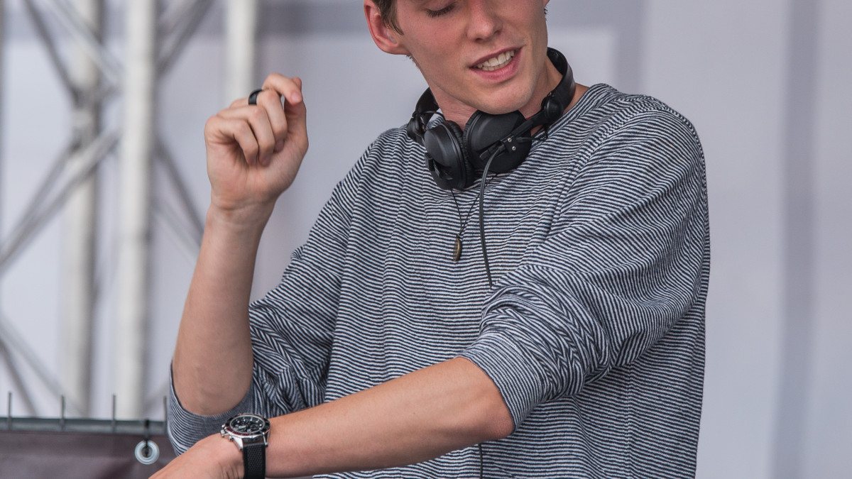 Lost Frequencies