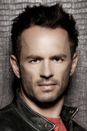 Greg Ellis